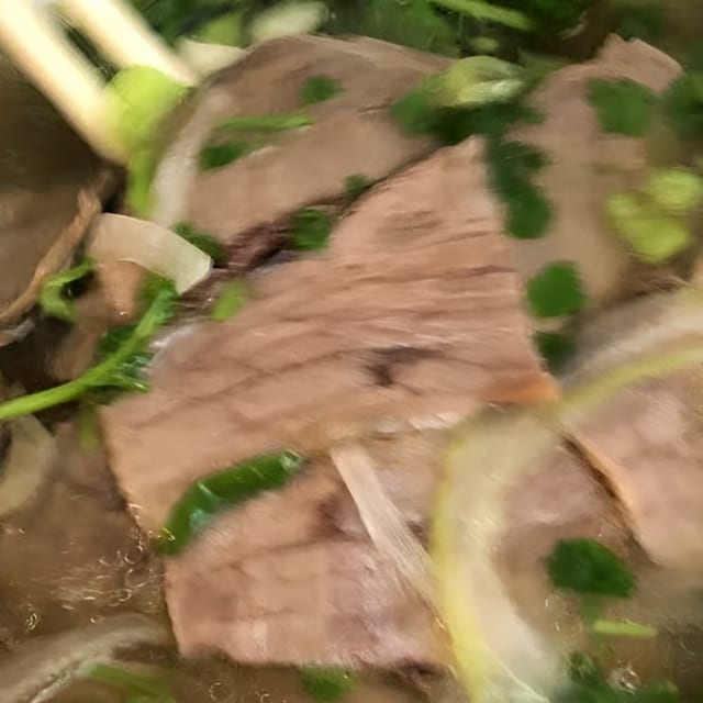 20. Thin Rare Beef Slices Noodle Soup (Pho Tai).
